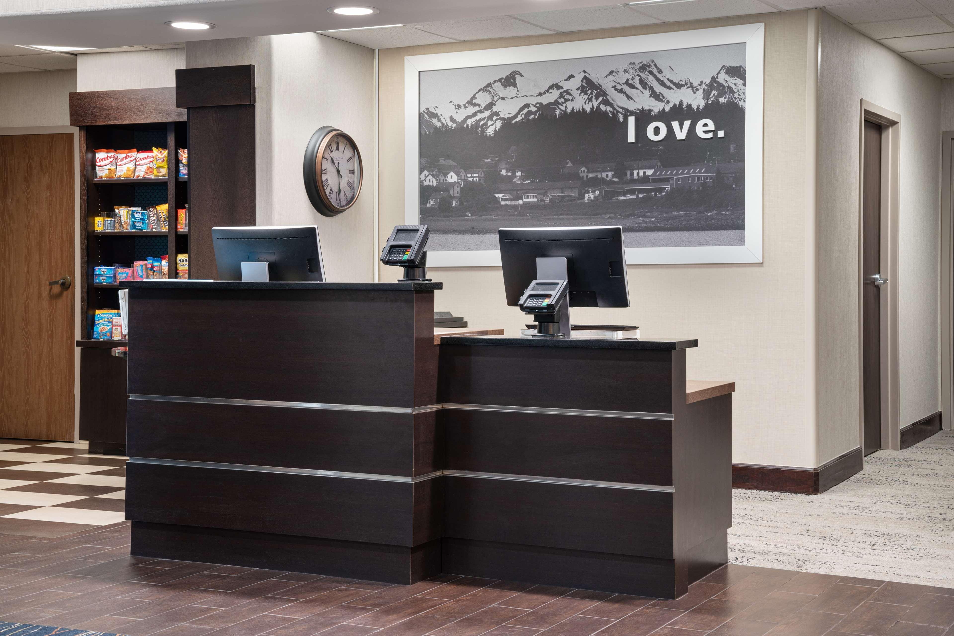 Hampton Inn Boulder/Луисвилл Экстерьер фото