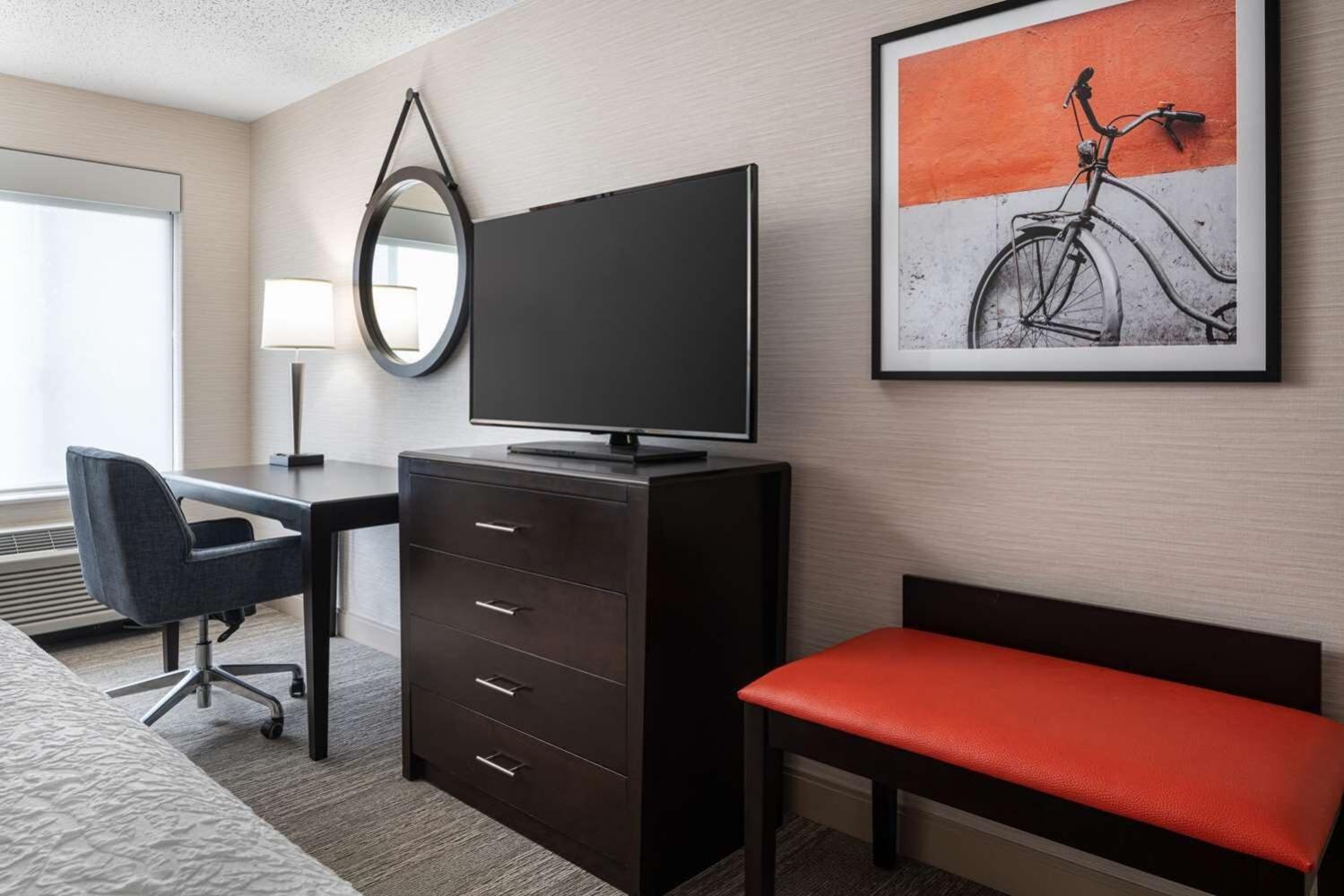 Hampton Inn Boulder/Луисвилл Экстерьер фото